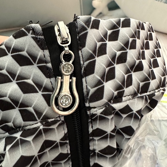 Emerald 18 Golf Dress NWT  M - Picture 7 of 7